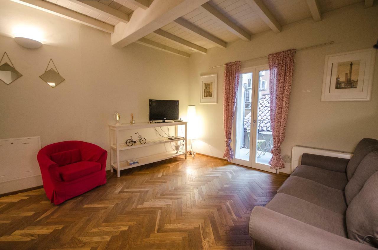 Azeglio Apartment, A Due Passi Da Piazza Maggiore Bologna Eksteriør billede