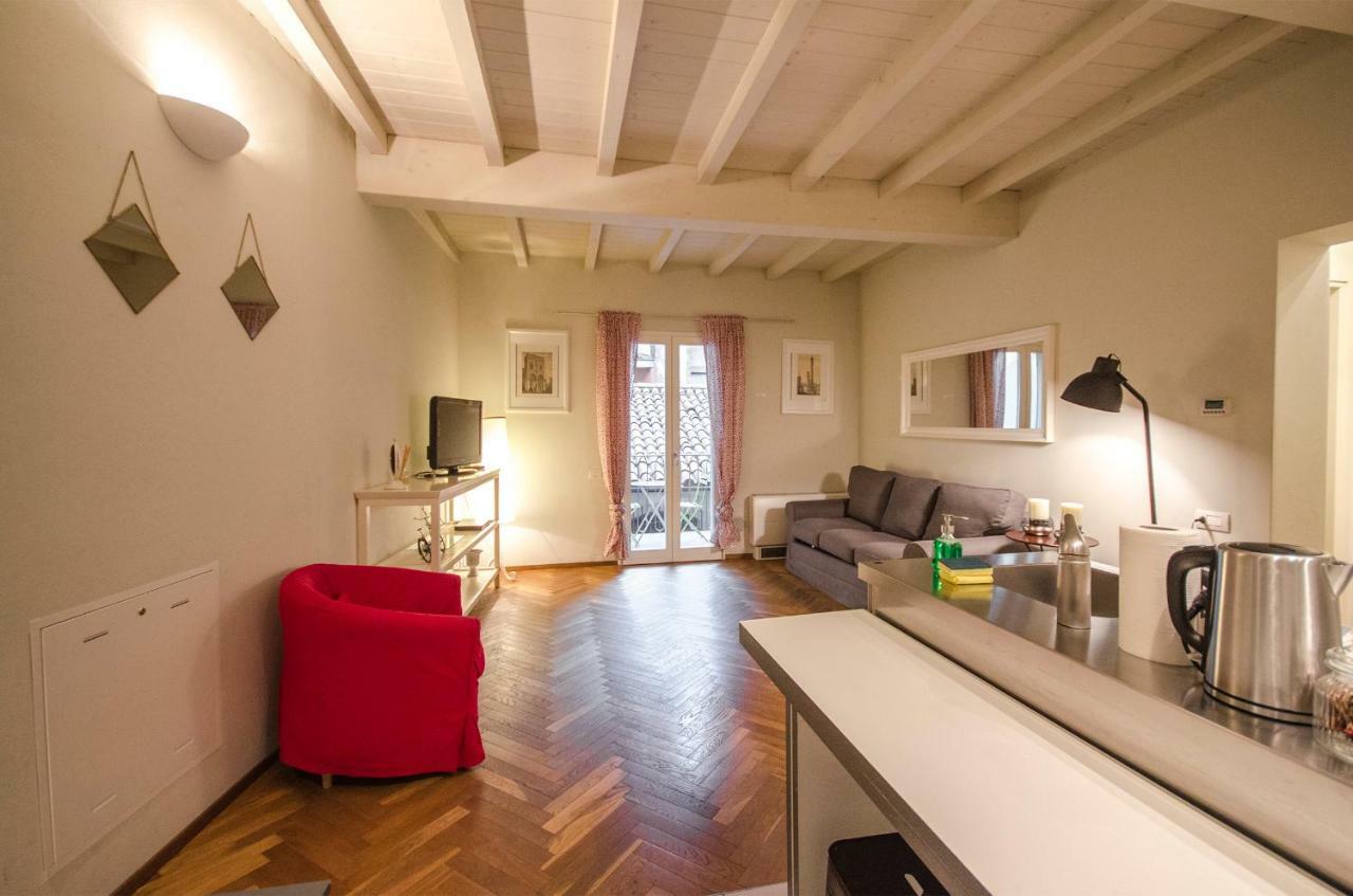 Azeglio Apartment, A Due Passi Da Piazza Maggiore Bologna Eksteriør billede
